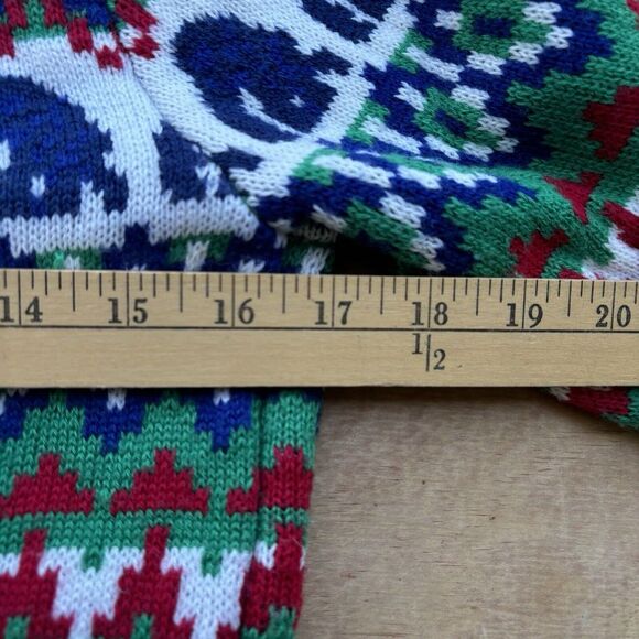 Holiday Time Gorilla Ugly Christmas Sweater Unisex Small - Picture 6 of 6